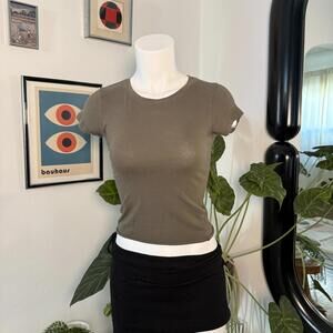 Baby Tee in Olive Green y2k